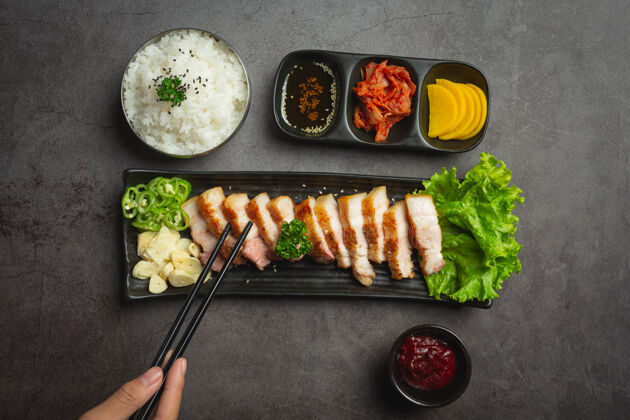 蛋白质韩式酱汁烤肉筷子餐厅纤维