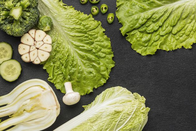 食品芹菜和大蒜的顶视图有益农产品蔬菜