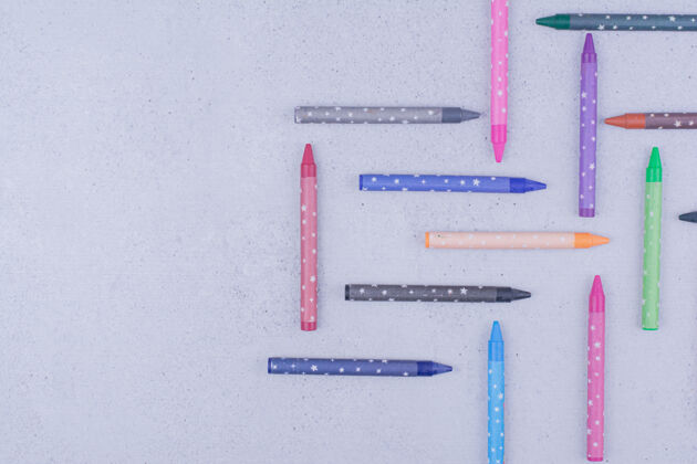 学校装饰几何图形的彩色蜡笔教育素描工艺