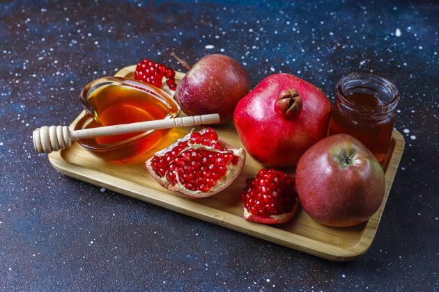 苹果犹太新年的传统食物-罗什哈沙纳水果传统成熟
