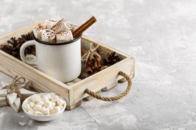 冬季热巧克力概念正面图饮料景色饮料