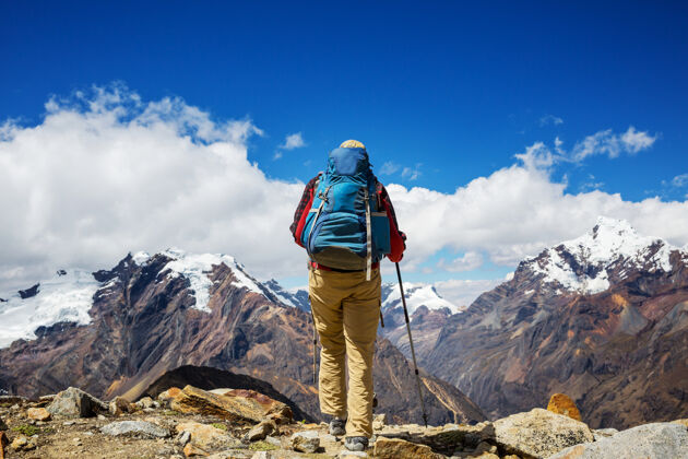 方式秘鲁科迪勒拉山脉的徒步旅行场景冒险户外山地