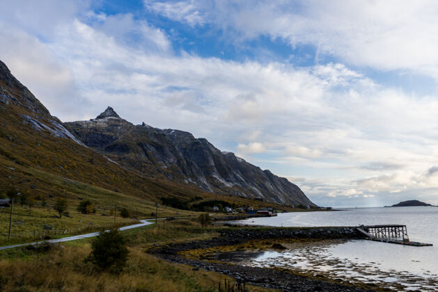 风景风景在skjelfjord 传统渔村在lofoten 挪威旅游旅游风景