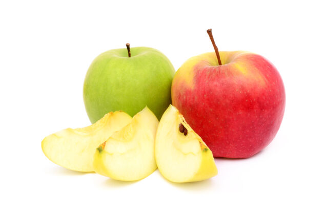 减肥白色表面上的熟苹果新鲜水果苹果