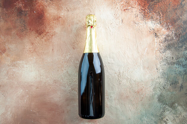 聚会顶视图香槟酒瓶浅色饮酒照片新年派对杯子年份灯光