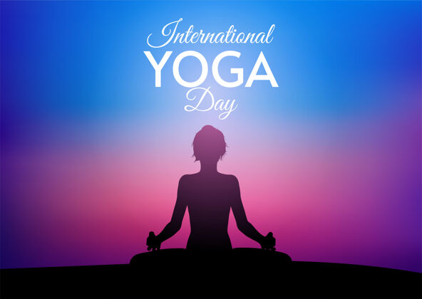 风景国际瑜伽日与女性对抗夕阳天空脉轮日出健康