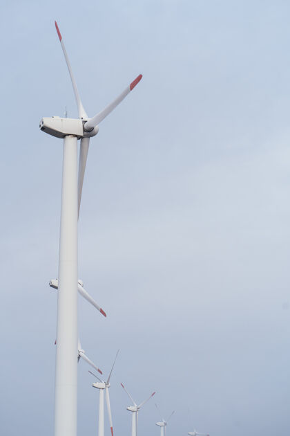 能源风力涡轮机发电侧视图电能风能走向绿色