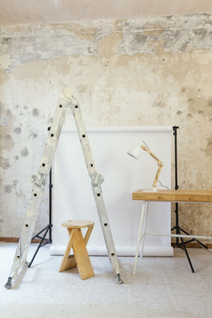工作室摄影工作室的艺术家道具艺术家工作室椅子摄影