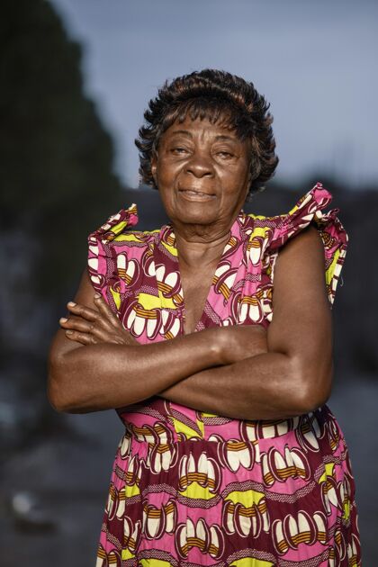 美丽非洲高级女性肖像部落人部落