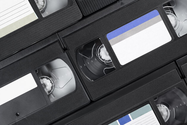 模拟录像带一堆黑带录音带很多磁带设备