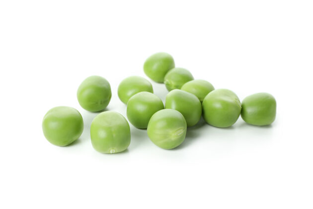 营养绿色豌豆种子隔离在白色素食成熟生的